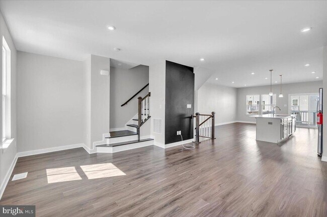 Building Photo - 12 Kohlmyer Dr