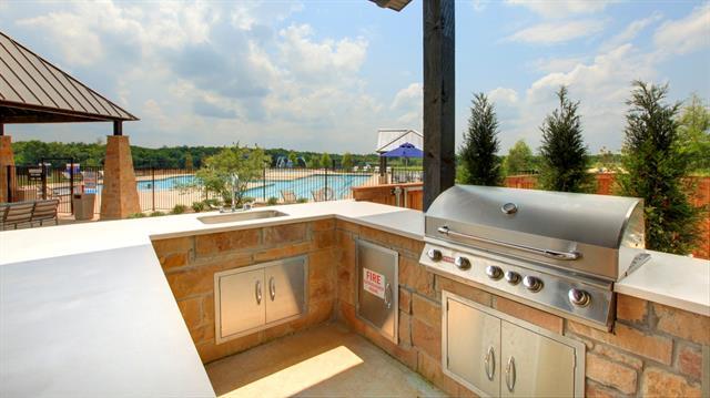 Building Photo - 2207 Nightgrove Cir