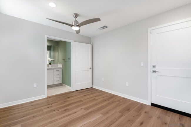 Building Photo - 2540 Chamomile Ln