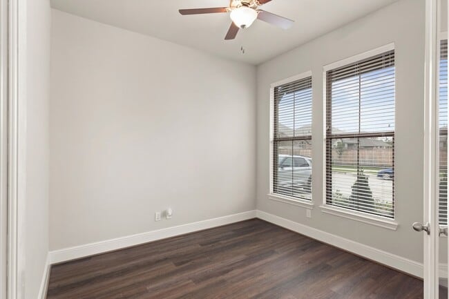 Building Photo - 10507 Halley Ln