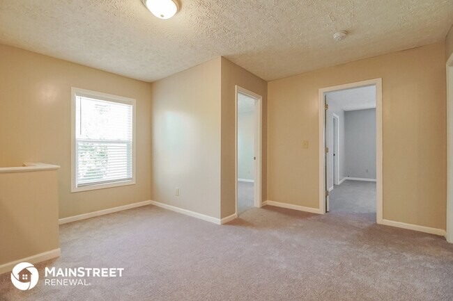 Building Photo - 3663 Central Ave