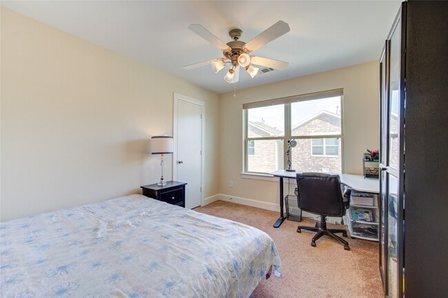 Building Photo - 3707 Main Poplar Dr