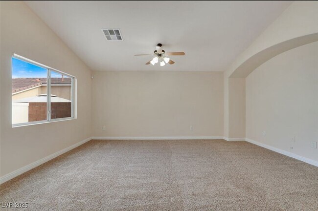 Building Photo - 1057 Appleblossom Time Ave