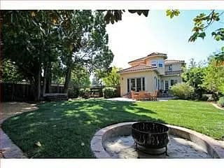 Building Photo - "Elegant 5-Bedroom Oasis with 4 Luxurious ...