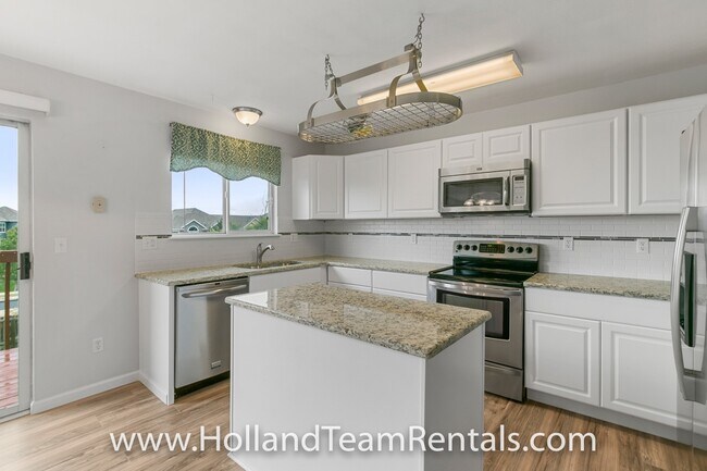 Building Photo - 11343 Latigo Ln