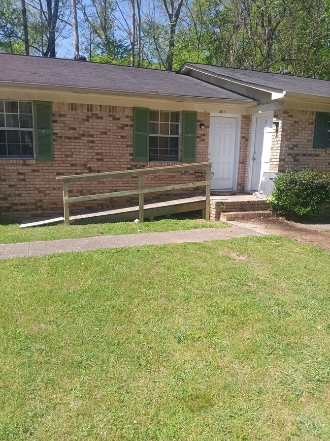 Building Photo - NO DEPOSIT REQUIRED!  $50 VISA GIFT CARD!!...