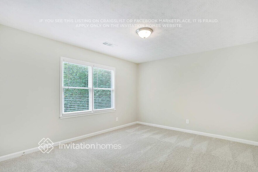 Building Photo - 601 Exam Ct