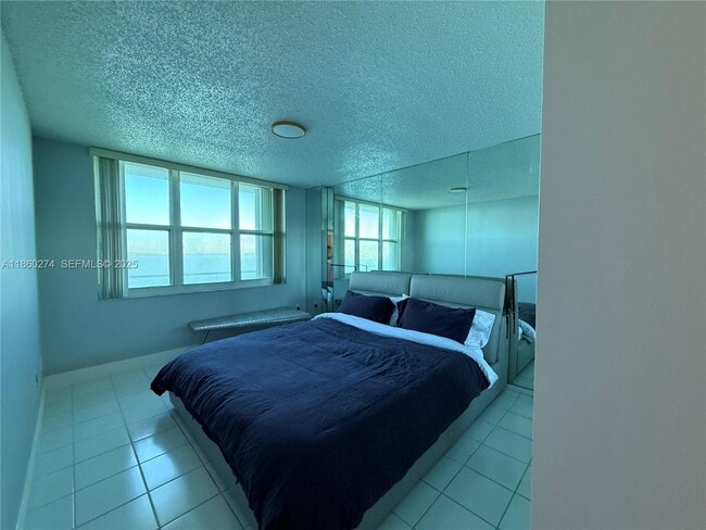 Building Photo - 800 Claughton Island Dr