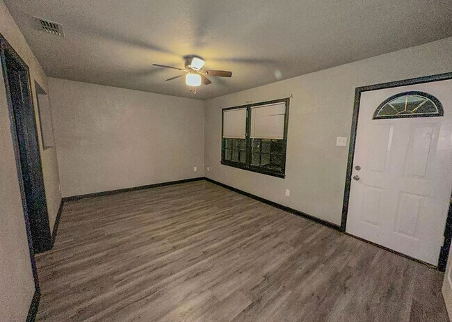 Building Photo - Cozy 4 Bedroom in Northeast Lubbock