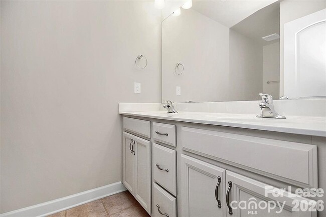 Building Photo - 9328 Glenburn Ln