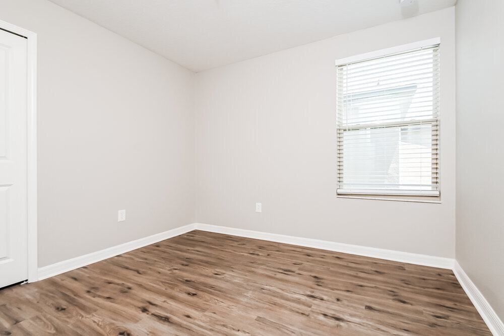 Building Photo - 7106 Salt River Ave