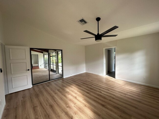 Building Photo - 7243 Encina Ln