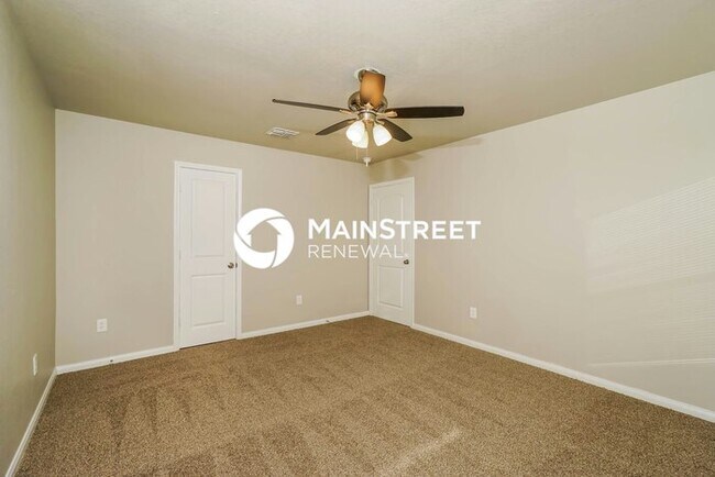 Building Photo - 3 Bedroom Pet-Friendly Home in SAN ANTONIO, TX with Main Street Renewal