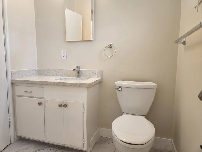 Building Photo - 4088 Laguna Way
