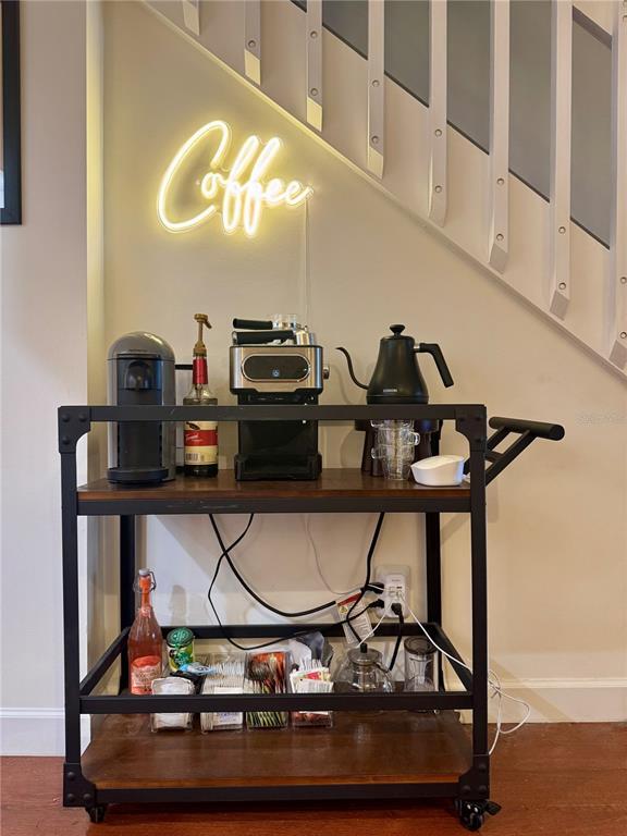 Building Photo - 5169 Lazy Oaks Dr