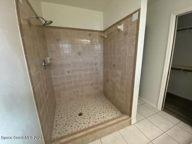 Building Photo - 5640 Graham St