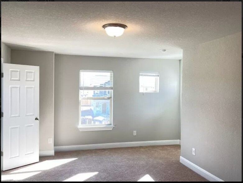 Building Photo - 200 Mayney Ln