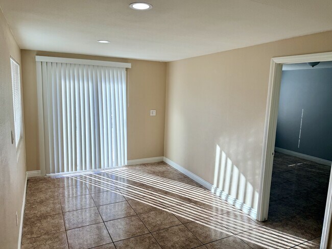 Building Photo - 10079 Hedrick Ave