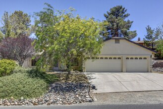 Building Photo - 4261 N Tonopah Dr