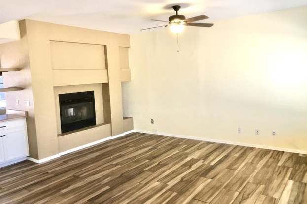 Building Photo - 4546 E Villa Theresa Dr