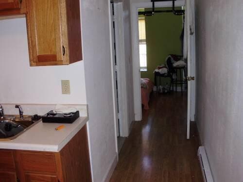 Building Photo - 506 7th St