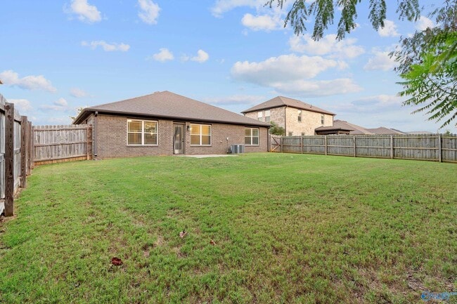 Building Photo - 118 Beaver Brook Pl
