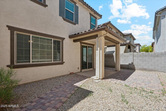 Building Photo - 269 N Scott Dr