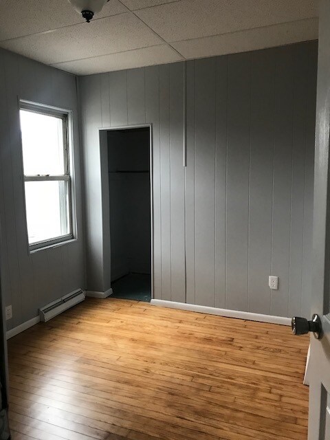 Building Photo - 2211 W Indiana Ave