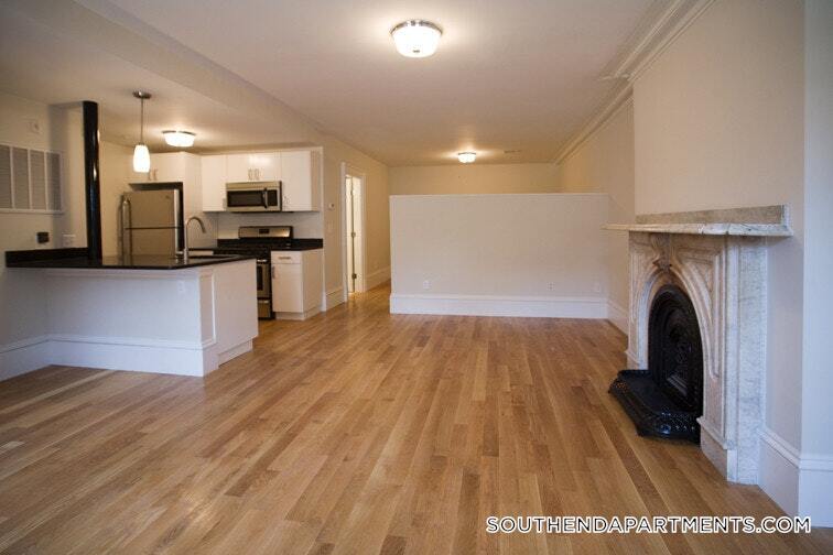 Building Photo - 658 Massachusetts Ave