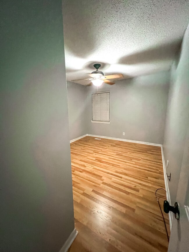 Building Photo - 1661 Patton Chapel Rd