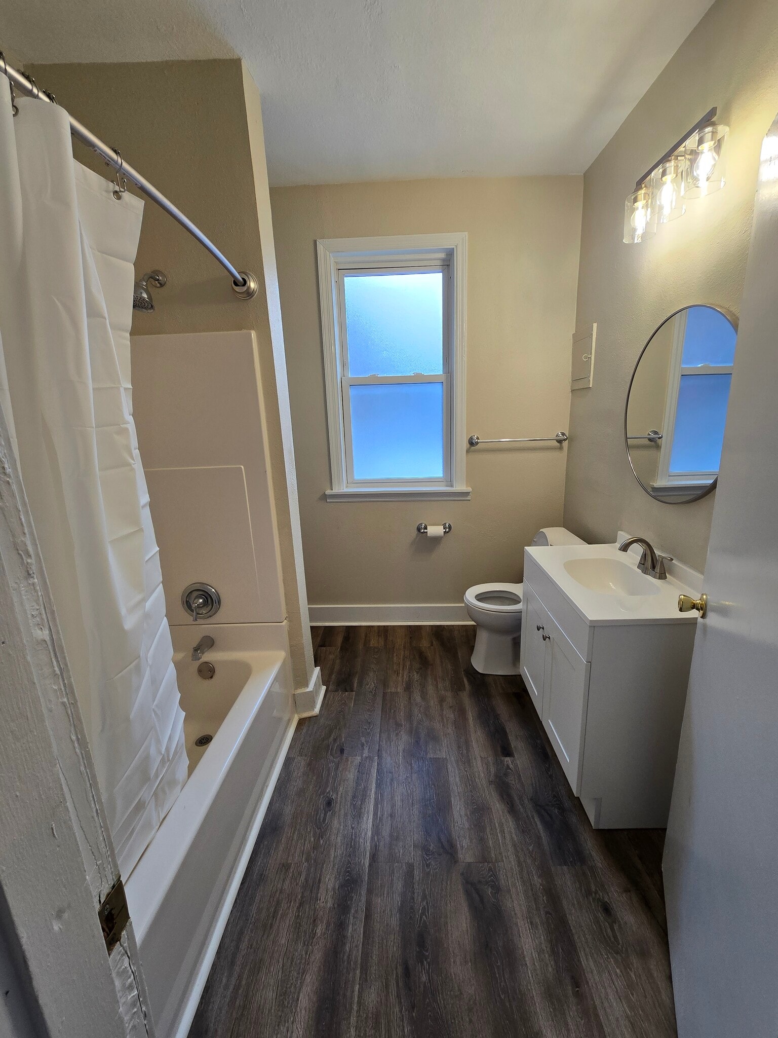 Building Photo - 405 Butler St