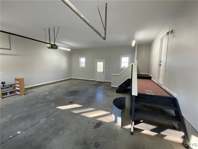 Building Photo - 3299 Mohawk St