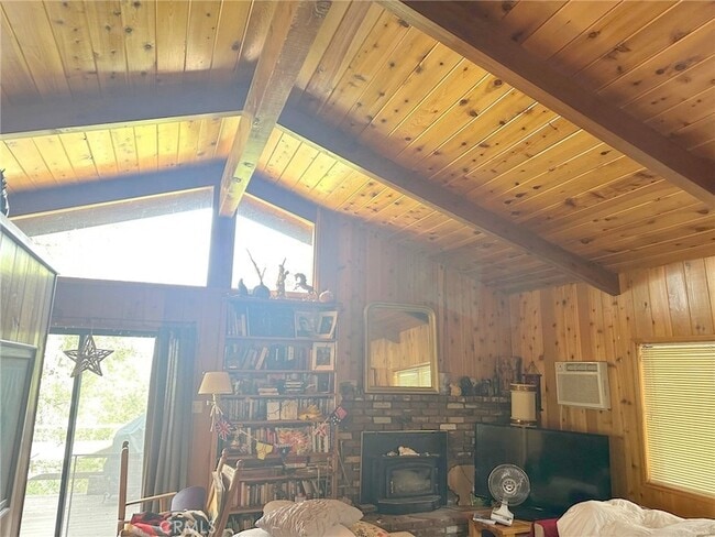 Building Photo - 52510 Pine Ridge Rd