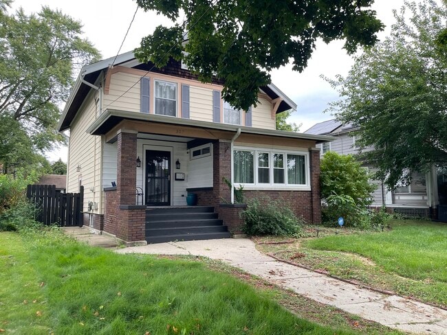 Building Photo - 307 N London Ave