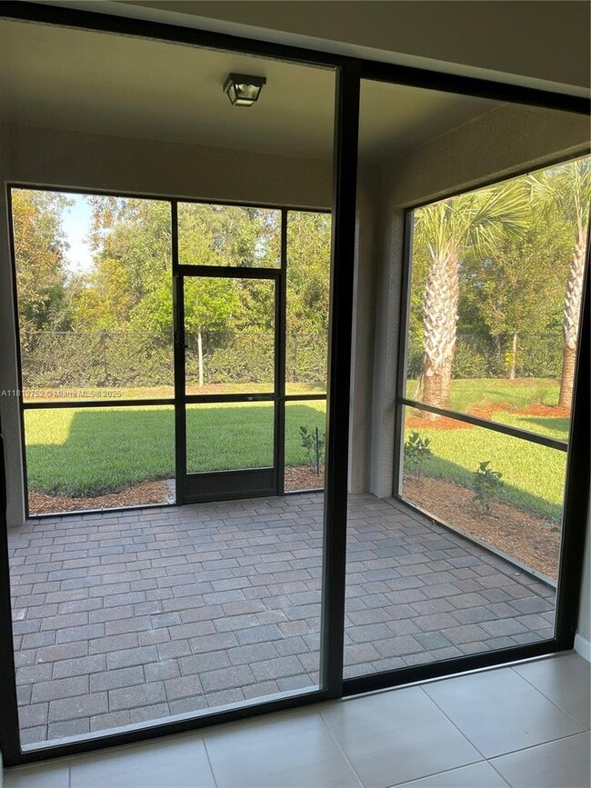 Building Photo - 4800 Crested Eagle Ln