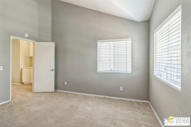 Building Photo - 13583 Almond St