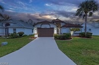 Building Photo - 3358 Sabal Springs Blvd