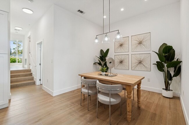 Building Photo - 1343 4th St