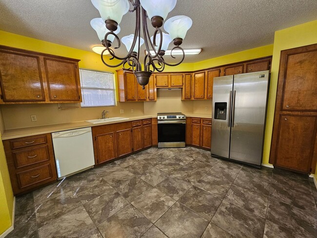 Building Photo - Charming 3-Bedroom Home in Aransas Pass!