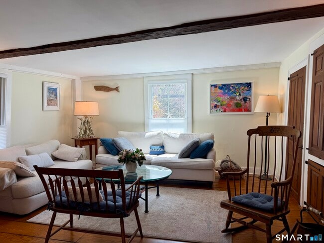 Building Photo - 509 Boston Post Rd