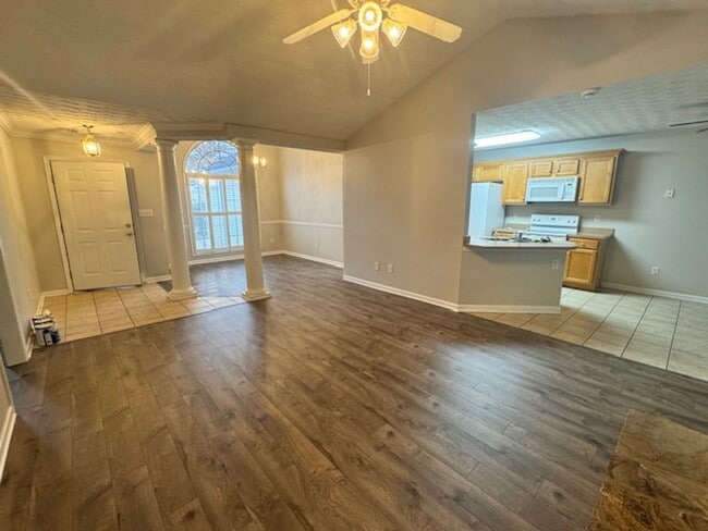 Building Photo - 103 Talley Branch Ct