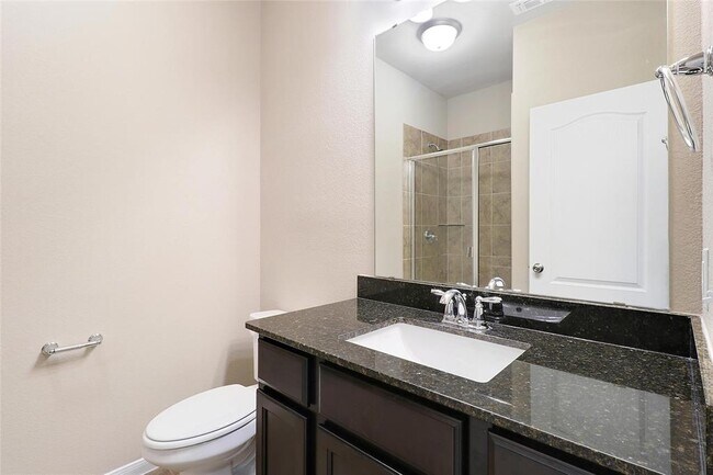 Building Photo - 205 Scenic Hills Cir