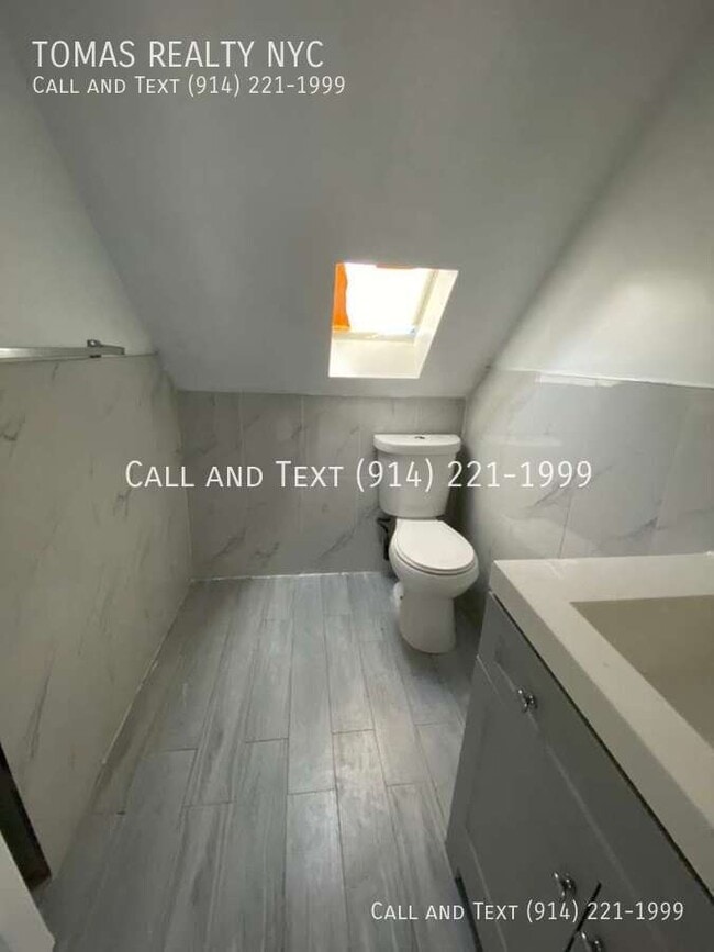 Building Photo - 104 Buena Vista Ave