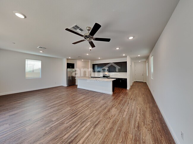 Building Photo - 3320 Blodwen St