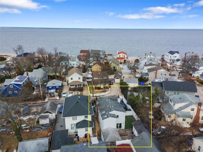 Building Photo - 6 Charles Pl