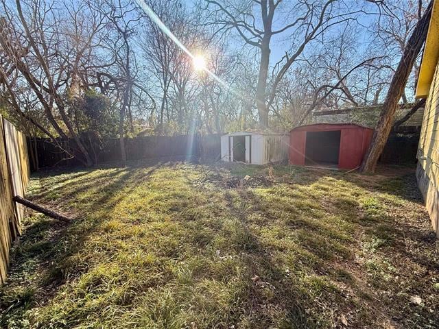 Building Photo - 104 E Prospect St