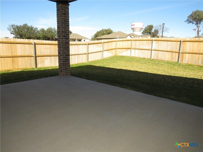 Building Photo - 3225 Tortuga Ct