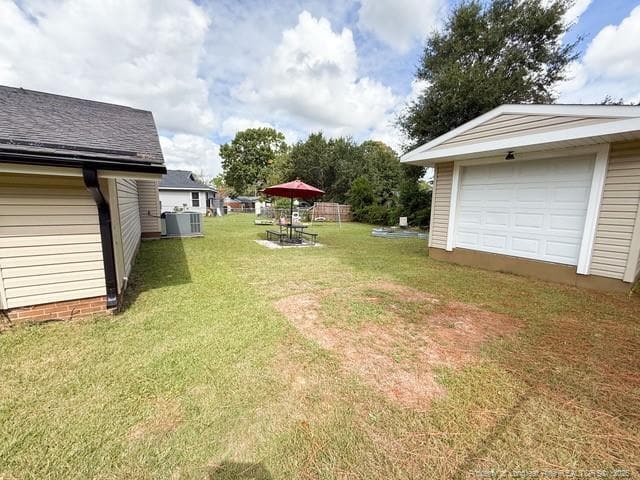 Building Photo - 5716 McDougal Dr