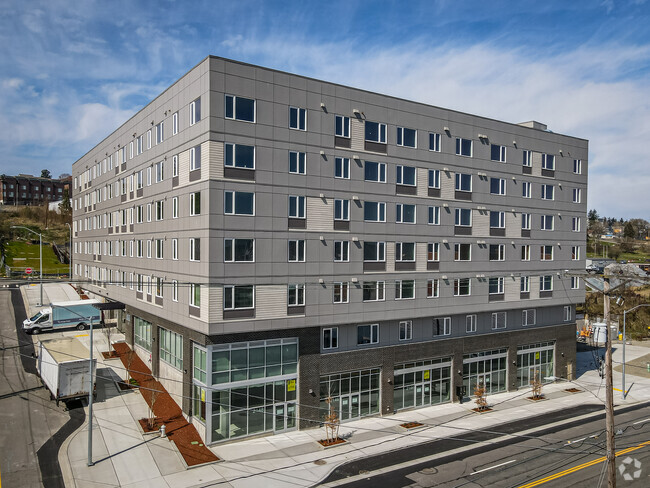 Primary Photo - Jefferson Yards Apartments