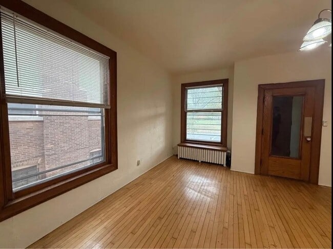 Building Photo - 3034 W State St